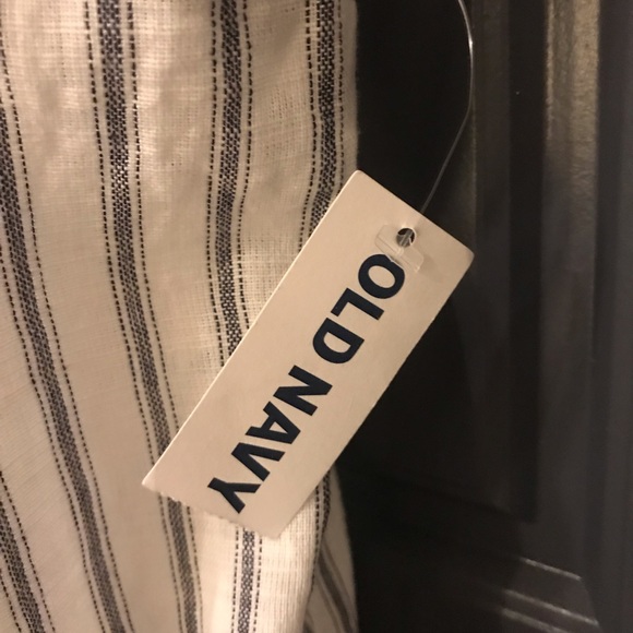 NWT Old Navy Stripped Romper - Picture 12 of 12